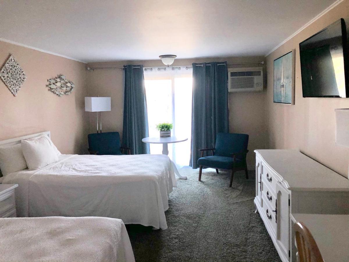Sands Of Time Motor Inn & Harbor House Woods Hole Exterior foto