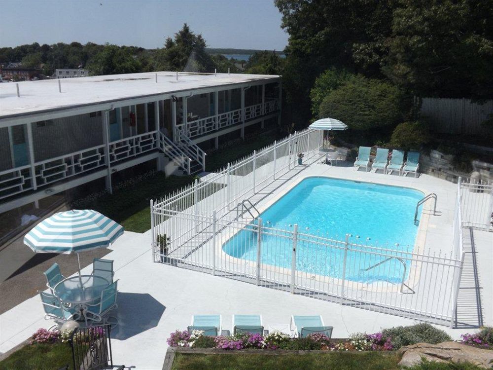Sands Of Time Motor Inn & Harbor House Woods Hole Exterior foto