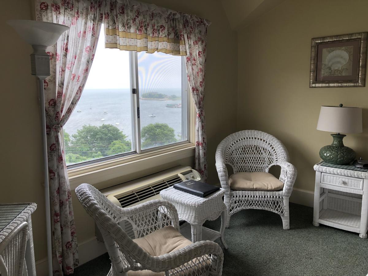 Sands Of Time Motor Inn & Harbor House Woods Hole Exterior foto